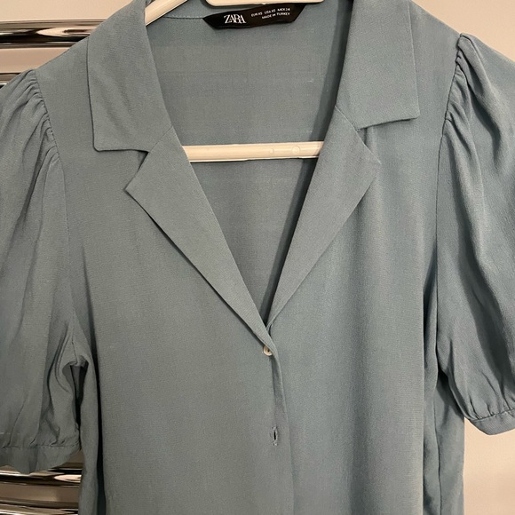 Zara puff sleeve top - Picture 2 of 2